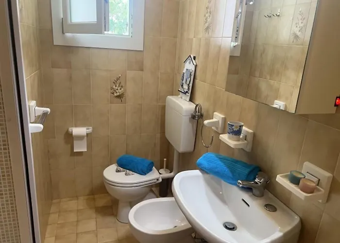 Cozy Near The Sea With Balcony Apartment Bibione