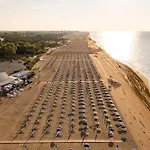 Apartman Cozy Near The Sea With Balcony *