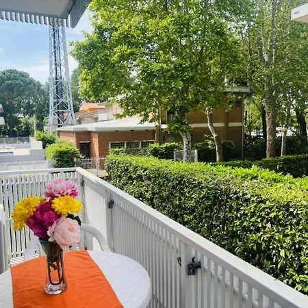 Cozy Near The Sea With Balcony Apartment Bibione